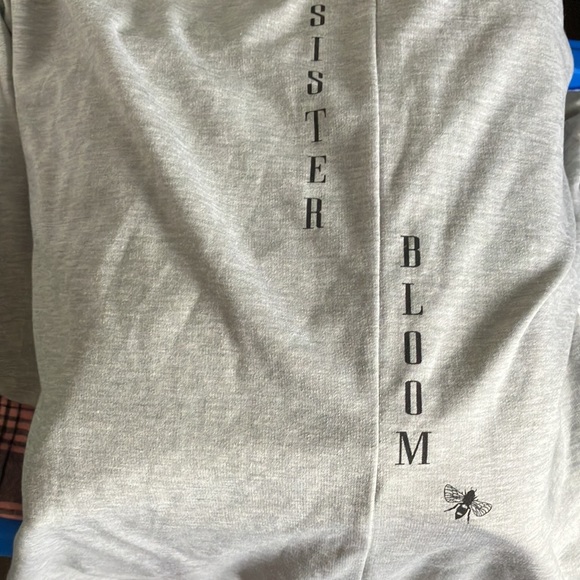Sister Bloom onesie PJs, S, NWOT - Picture 7 of 7